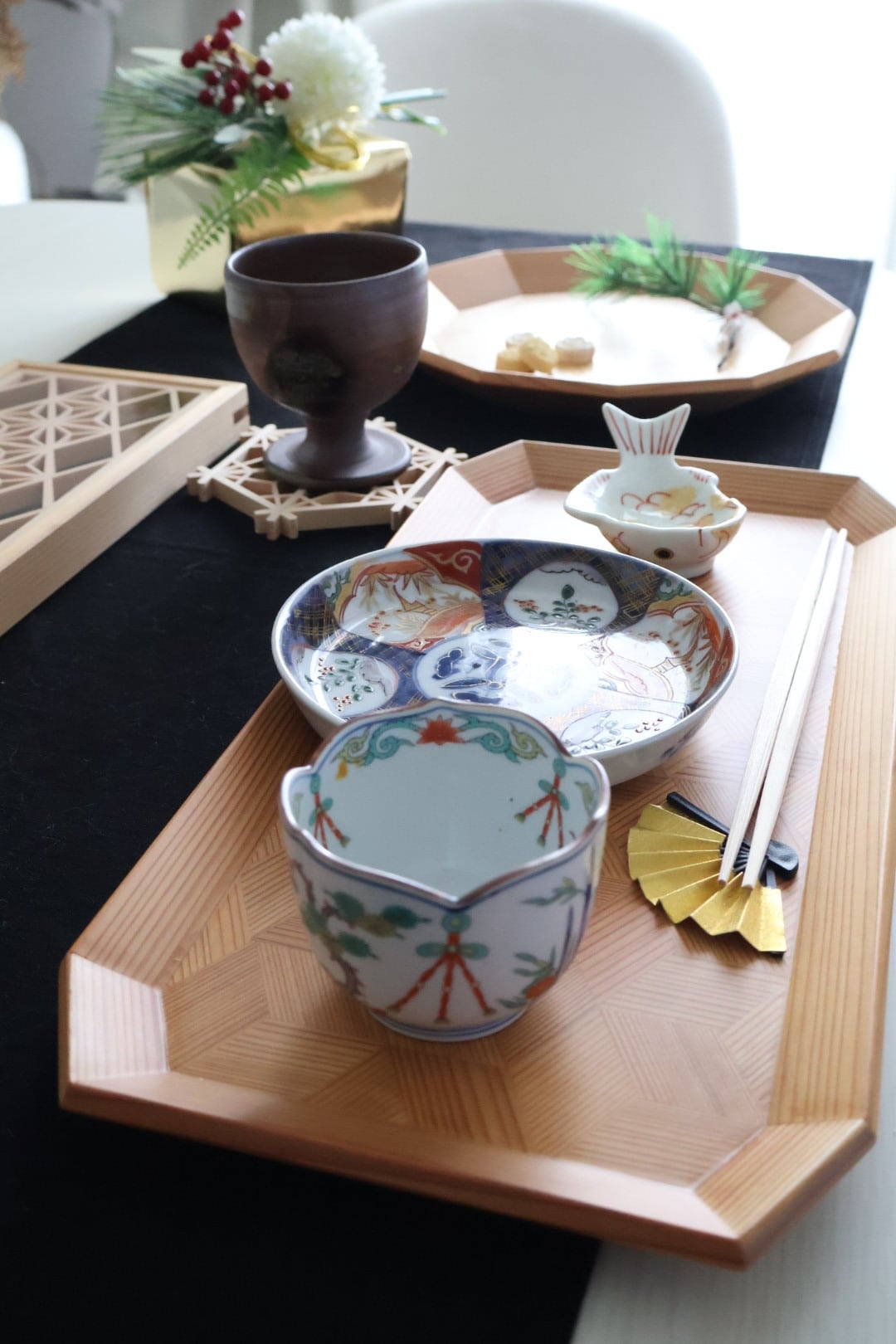 寄木細工 盆 亀甲長角（斜め隅切りデザイン） | Yosegi Marquetry Tray