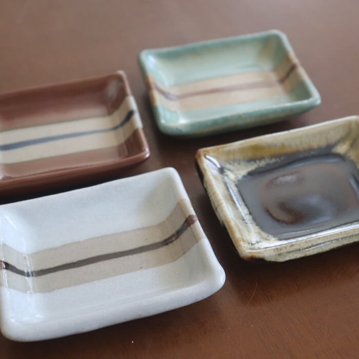 益子焼 健一窯 四角皿 豆 Mashiko-yaki Square plate small #186 | 和