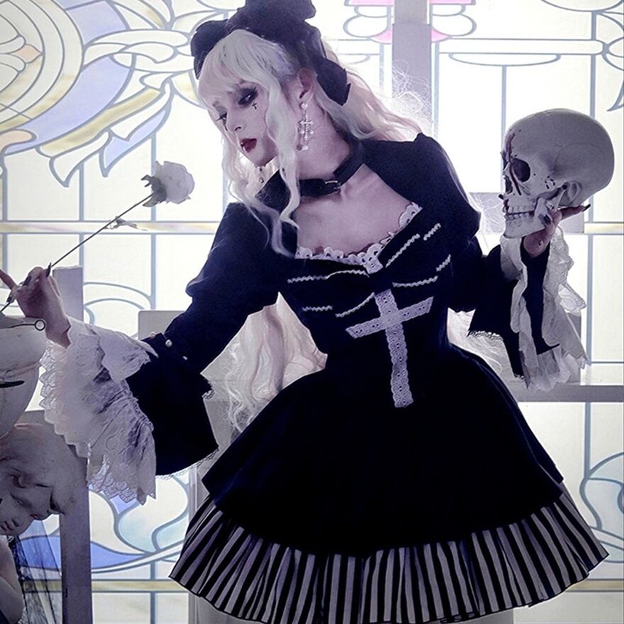 サブカル 服 地雷系 通販 ゴスロリ ワンピ 堕天使 ストライプ柄 クロス