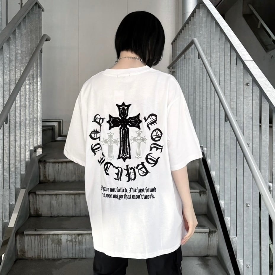 【CANDY SELECT 】クロス相良刺繍Tシャツ 235558 カットソー グランジ  トップス ストリート 地雷 サブカル ブランド ユニセックス