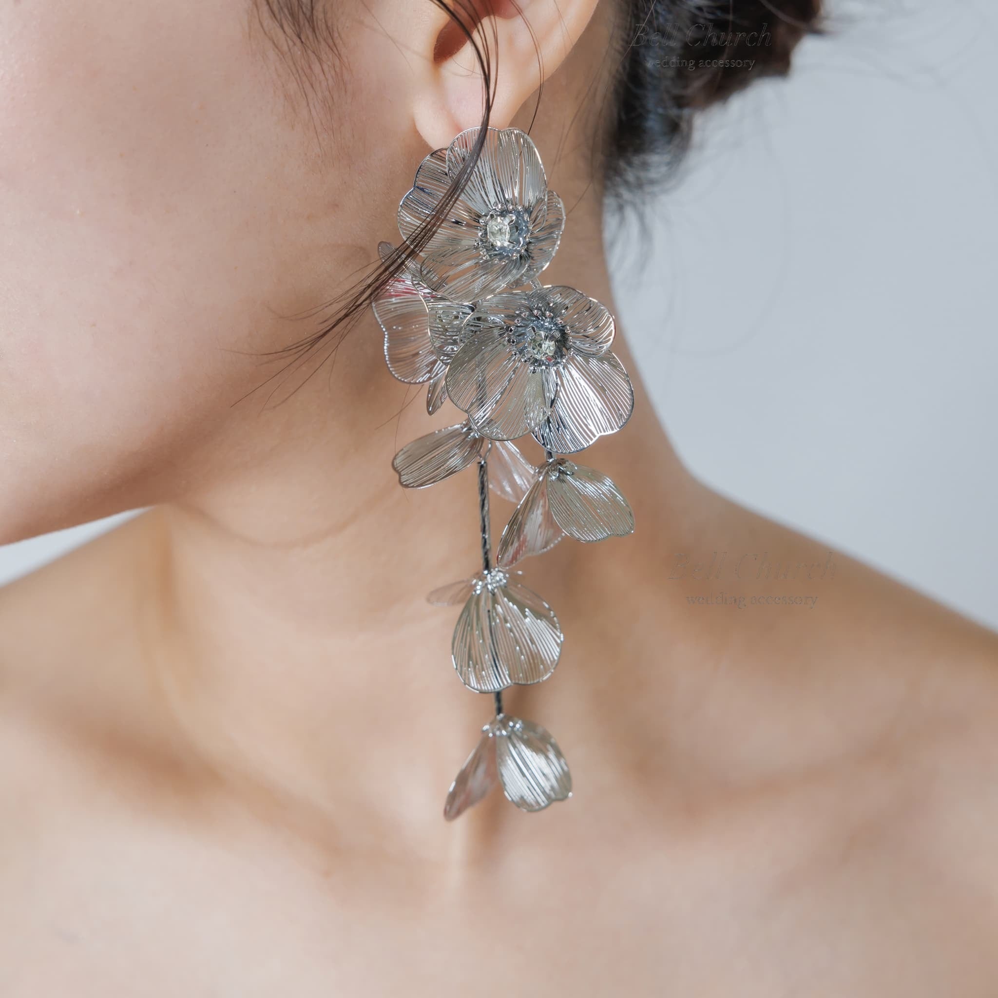 ウェディングピアス イヤリング｜ビジュー｜お花 フラワーモチーフ