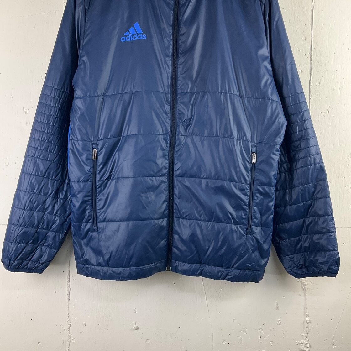 アディダス adidas サンプル品 フード着脱式 中綿ジャケット ダウン 