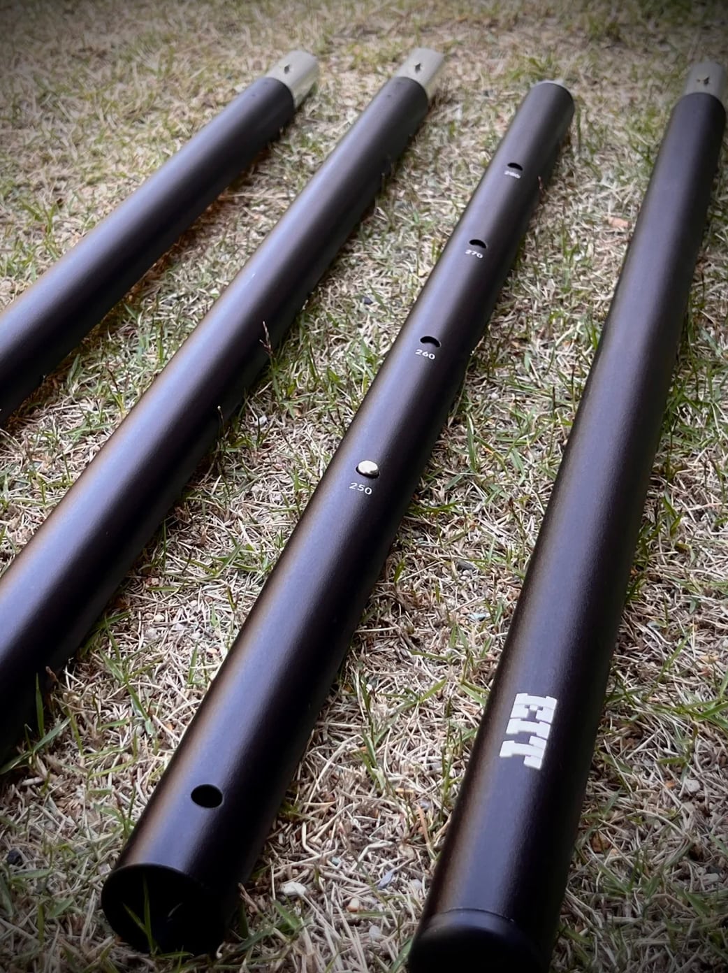 EIT】MAC-ONE EIT YUNAN ブラックポール 250-280cm (2本set EIT】MAC-ONE EIT YUNAN ブラックポール 250-280cm (2本set