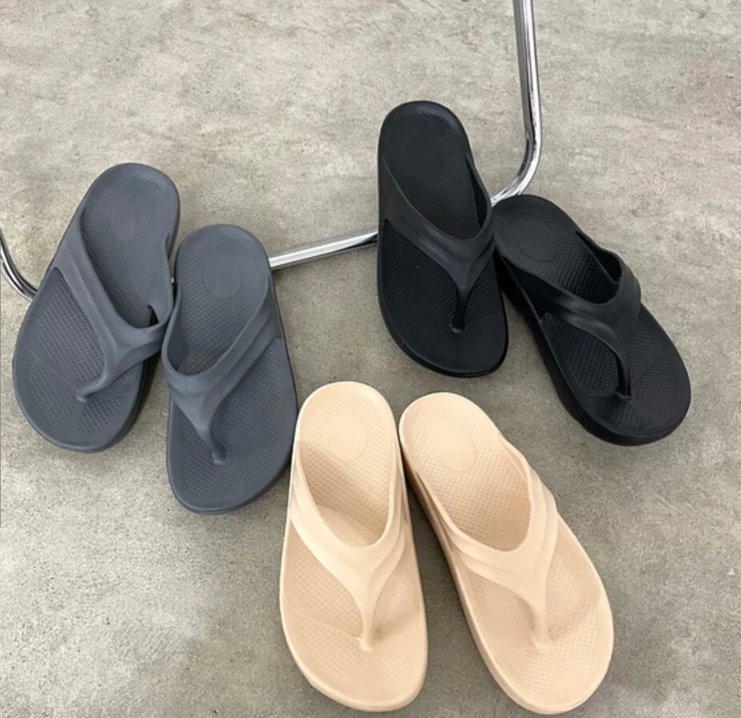 ナンバーミーTOKYO" TONG SANDALS"