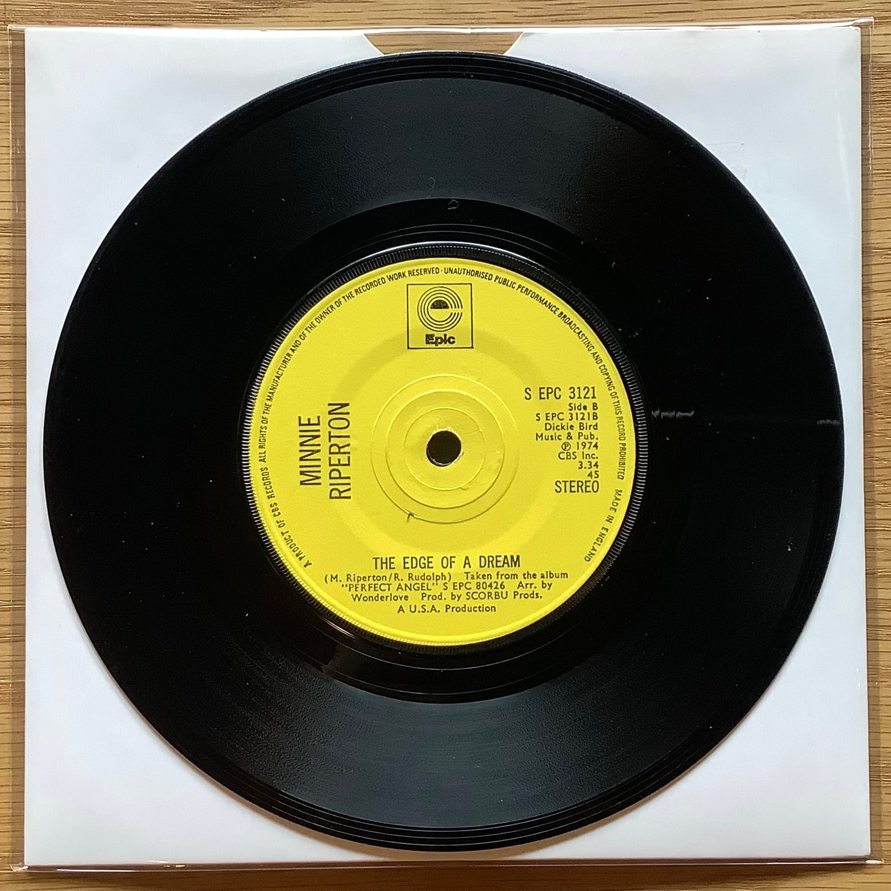 MINNIE RIPERTSON / A: LOVIN' YOU / B: THE EDGE OF A DREAM