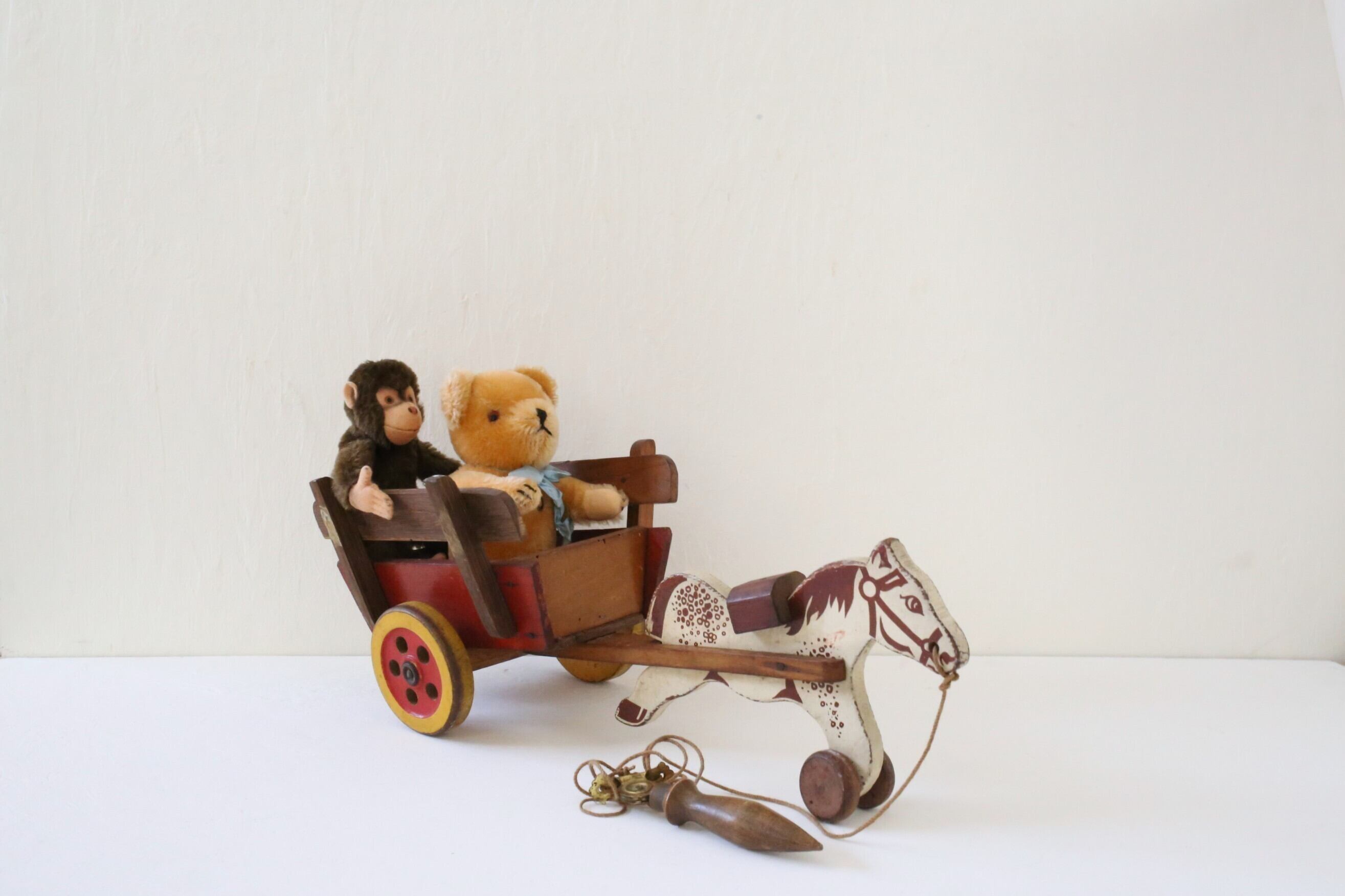 フランス アンティーク ヴィンテージ おもちゃ 大きめの木製の馬車 N-05767