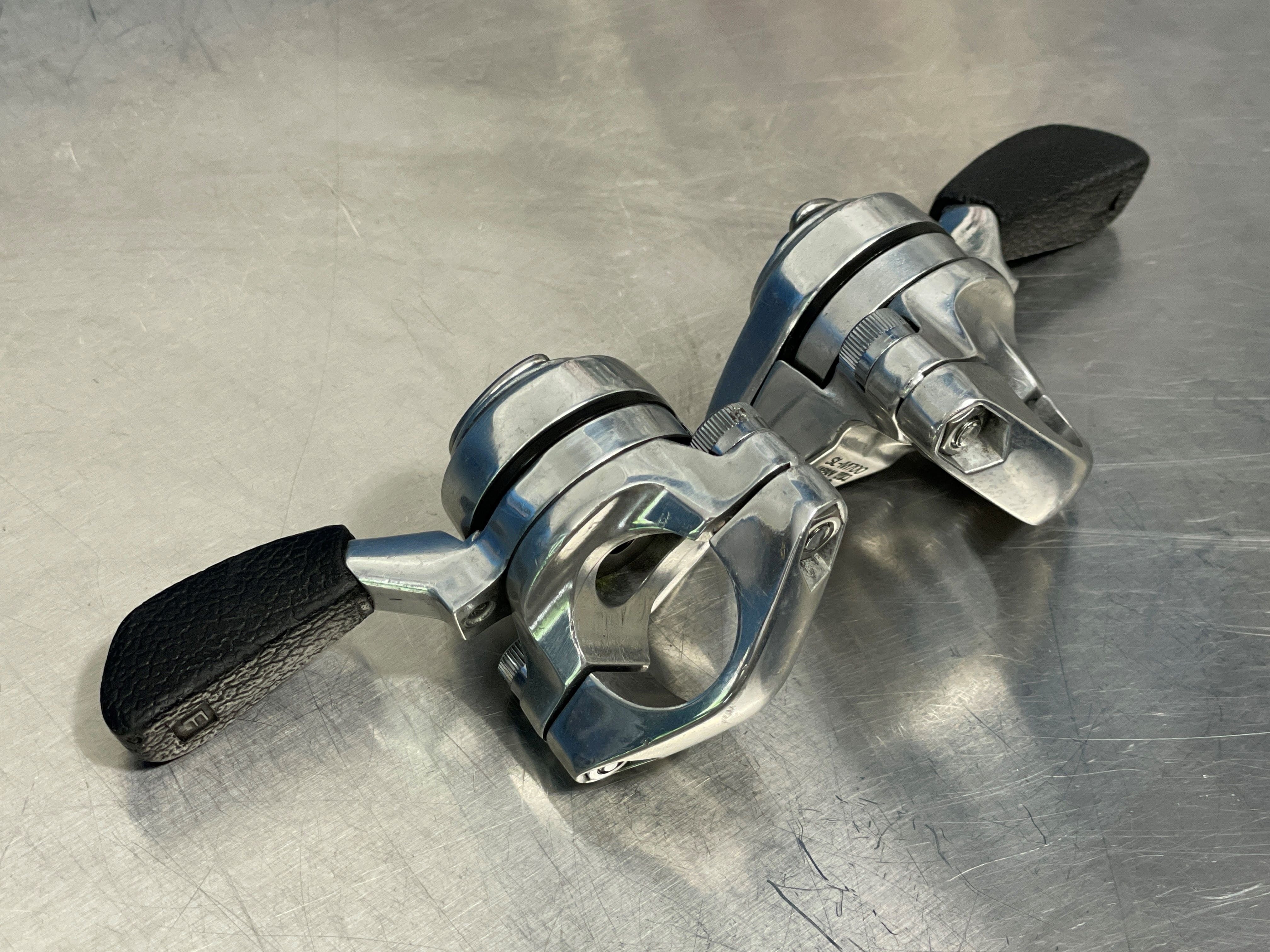 シマノ シフター SL-M700