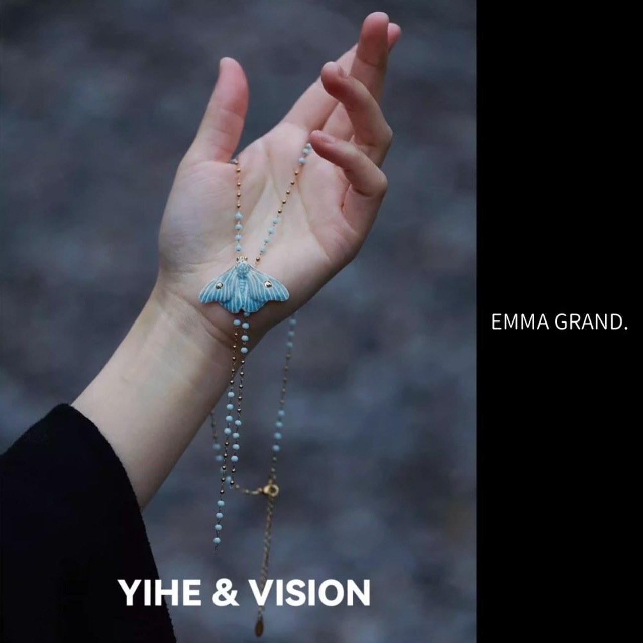 氷霧の夜に舞う月光セラミックモスのドリームネックレス　E00652