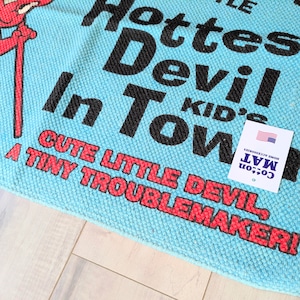 【 Hot Stuff the Little Devil ( ホットスタッフザリトルデビル ) 】 『Hottest Devil KID'S In Town』COTTON MAT /  コットンマット/ Floor Mat / フロアマット〚アメリカン雑貨 アメトイ〛