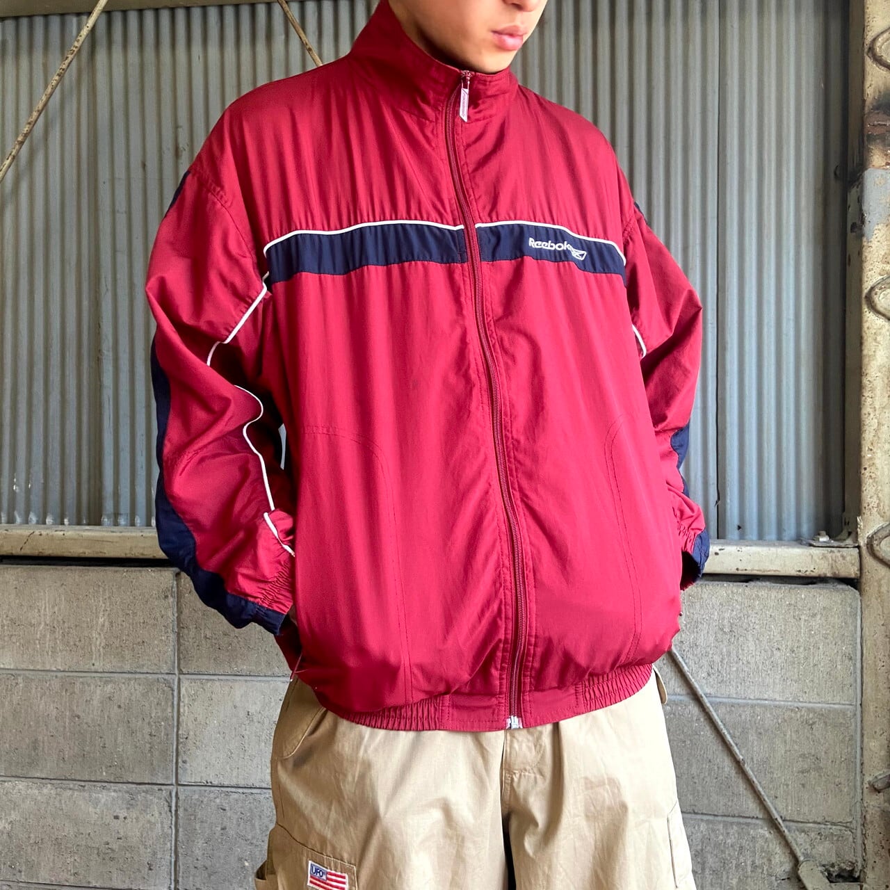 Reebok リーボック ロゴ刺繍 ポリエステル ウインドブレーカー メンズm相当 古着 ワインレッド ボルドー えんじ ナイロンジャケット Ws21 Cave 古着屋 公式 古着通販サイト