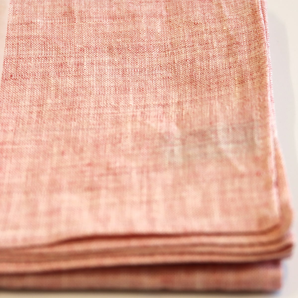Omi-Jofu 【薄赤】リネンはんかち