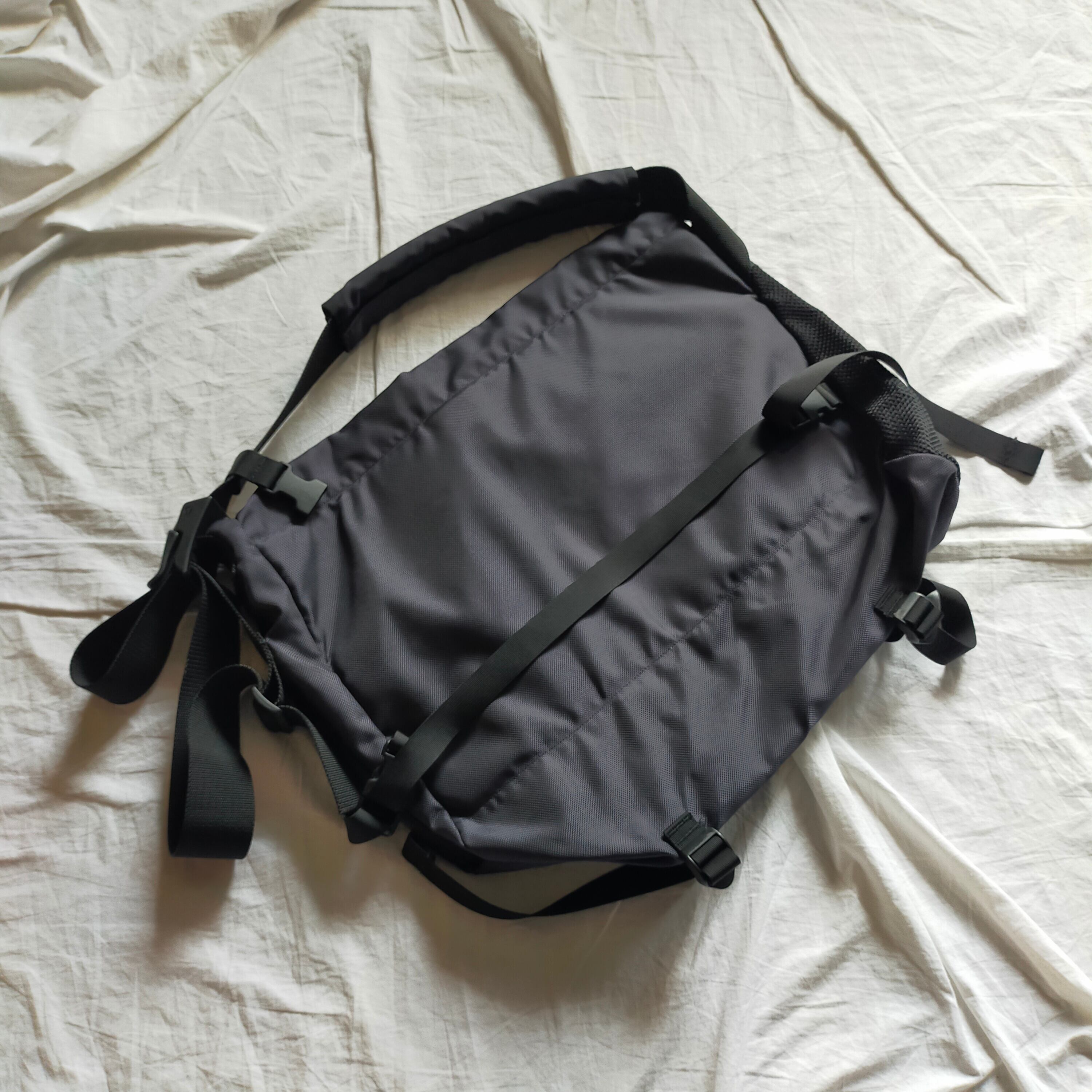 00s patagonia criticalmass messenger bag | somnolence