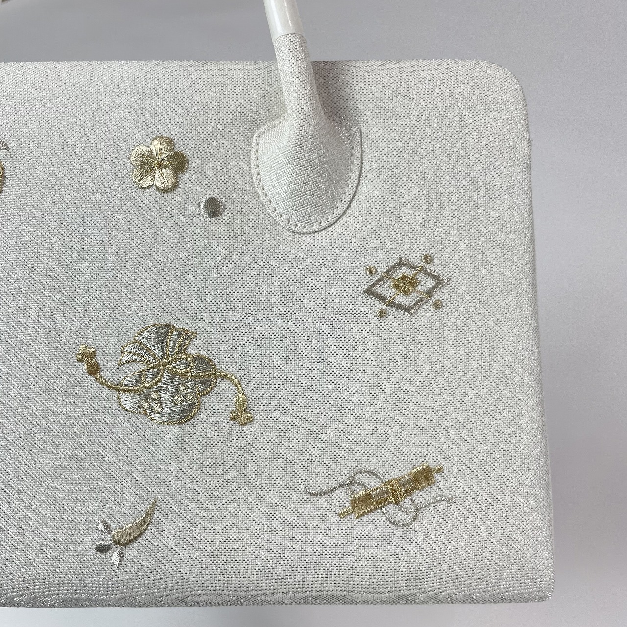利休バッグ 宝尽くし刺繍 | きもの処 凛屋 ONLINE SHOP