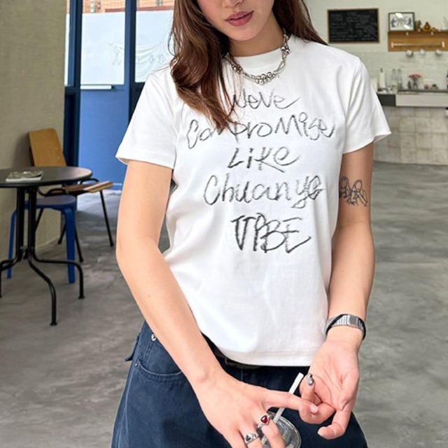 lettering logo short-sleeve tee　レタリングロゴ半袖ティー　J2071