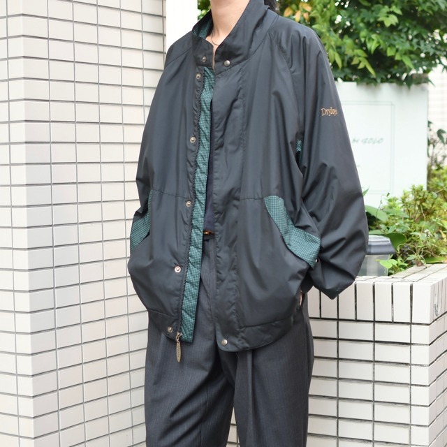 Dryjoys switching design nylon jacket