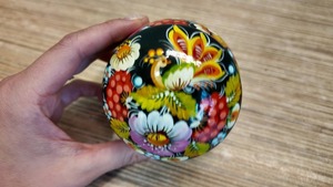 ペトリキウカ塗りのジュエリーボックス（人間国宝ホメンコ作）ウクライナ製