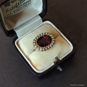 アンティークジュエリー 9ctゴールド 天然アルマンディンガーネット 真珠 タイニーレースピン ブローチ(ソーティングメモ付)