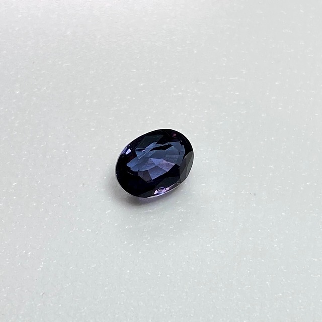 ⁂天然⁂　◇カラーチェンジガーネット◇　1.49ct 　ＡＡＡ　ベキリーブルー