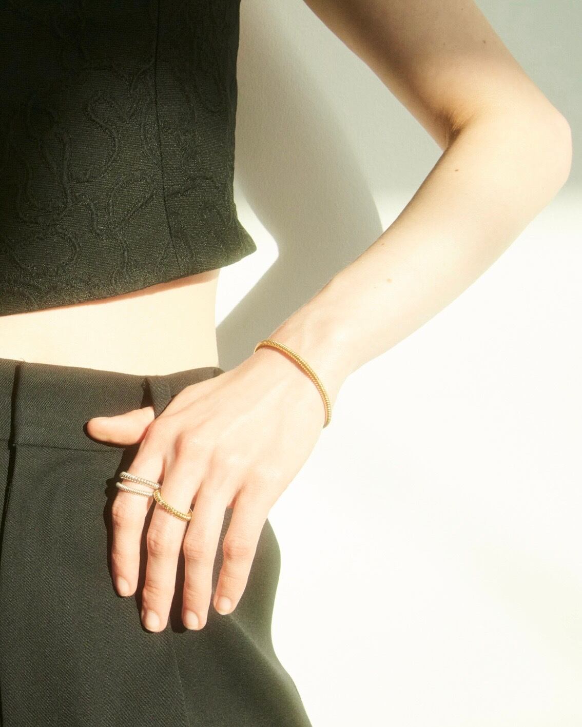 PLOW/spring bracelet