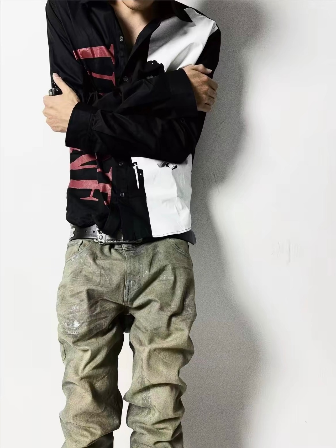 【CinderVein】Metallic Transfer Straight Denim Pants