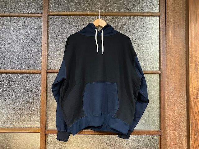 日本製・万屋MARU SWEAT HOODIE (BLACK MULTI)