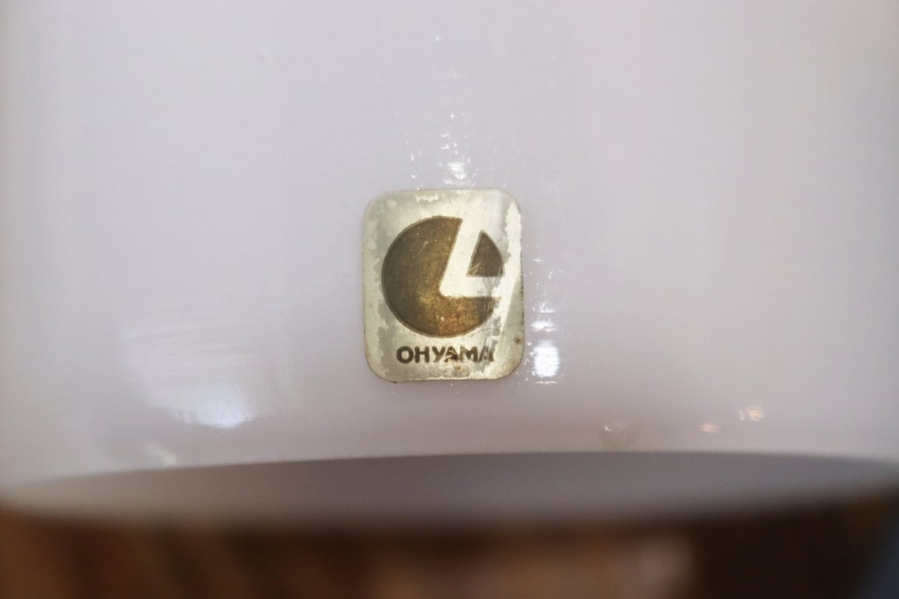 レトロ ペンダントライト ランプ 照明 吊り下げ ガラス シェード 白