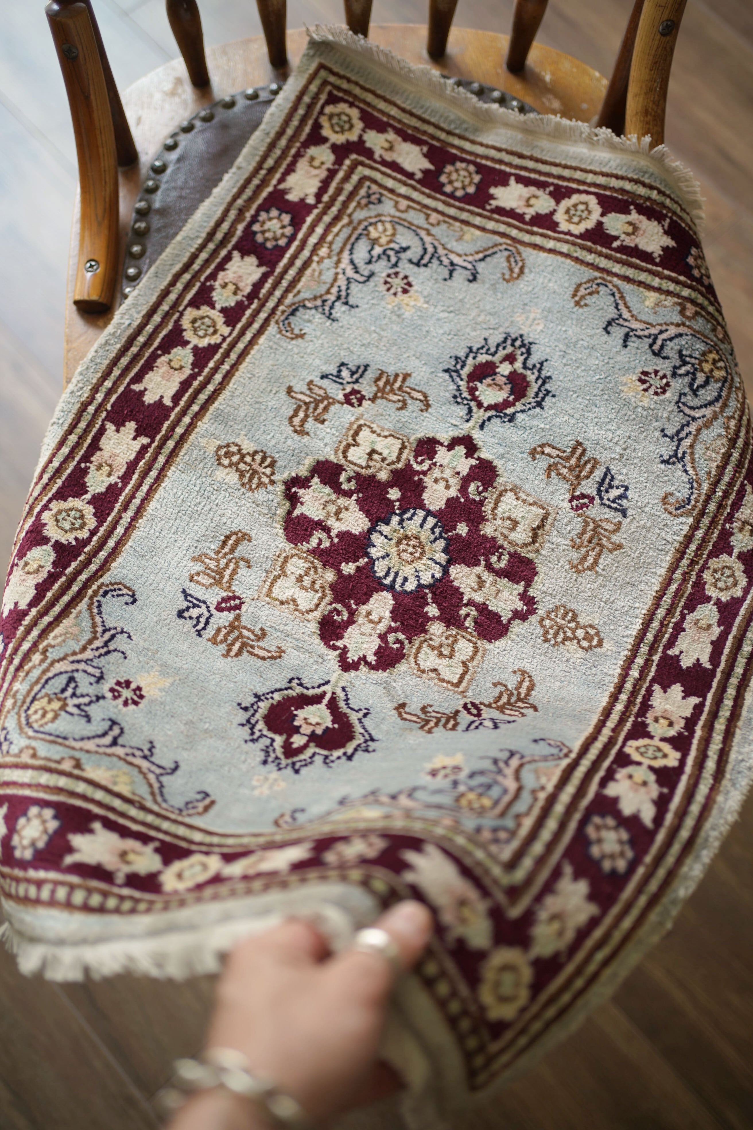 ヴィンテージラグ専門店 TIME RUG （ペルシャ絨毯・トライバルラグ）