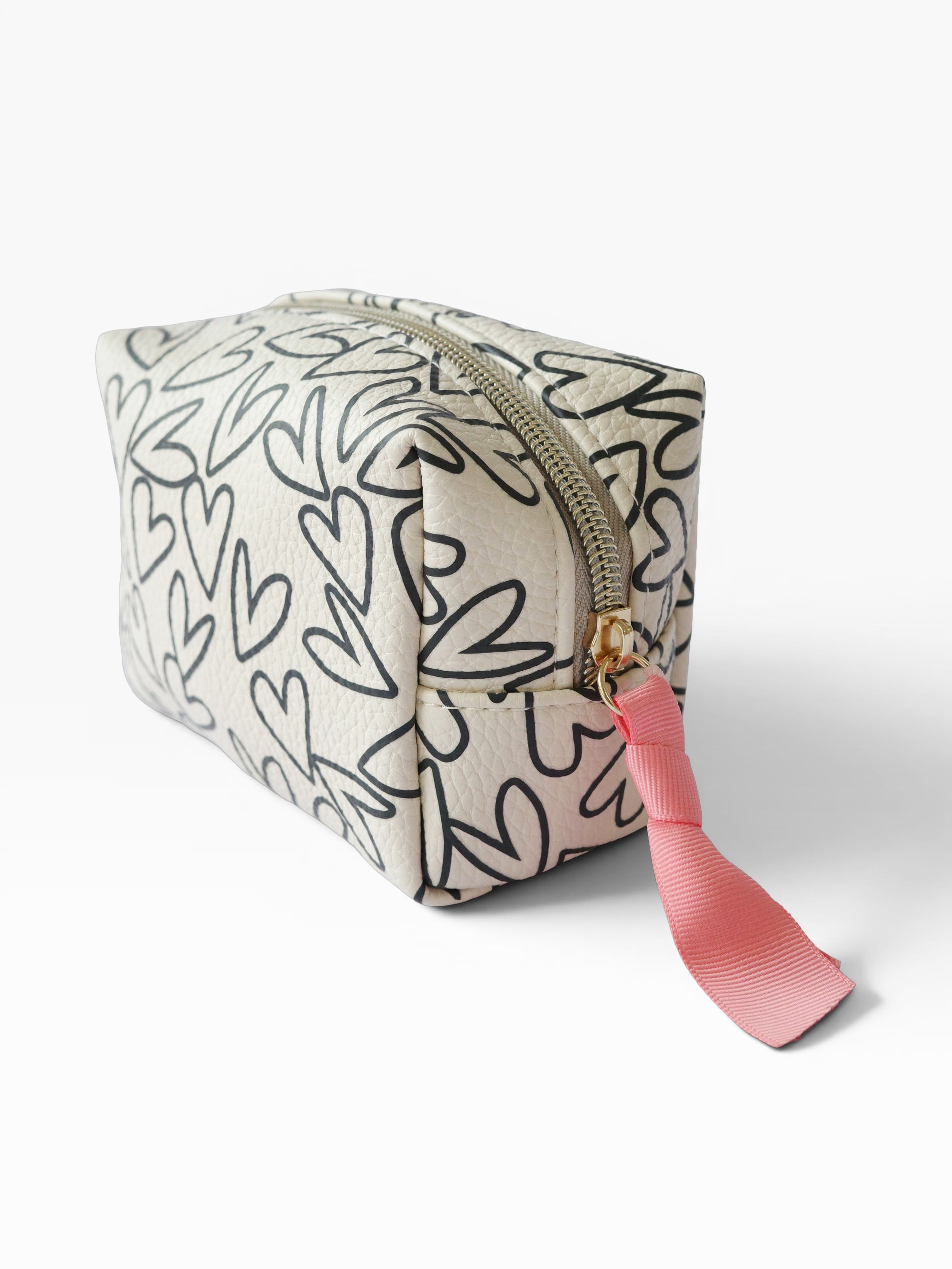 MONO HEARTS MINI CUBE COSMETIC BAG_PMC114