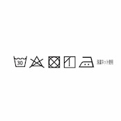スニーカー丈の五本指足首炭糸ソックス