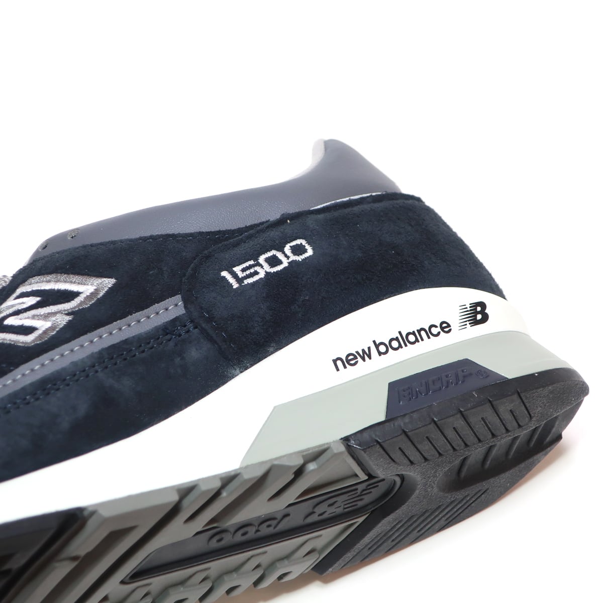 レディースサイズ NEW BALANCE U1500PNV MADE IN UK NAVY/GRAY SUEDE