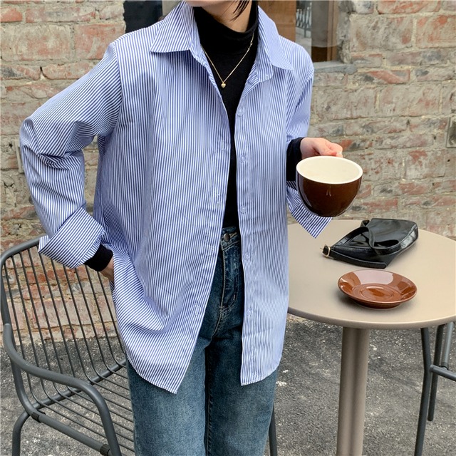 トップス シャツ 袖あり 長袖 Vネック 襟付き ストレート Iライン 前開き 薄手 かわいい 大人可愛い きれいめ カジュアル 大人 おしゃれ お洒落 かっこいい 大人可愛い 大人女子 こなれ感 ラフ マニッシュ ラブリー キュート クール 存在感 とろみ感 抜け感 ストライプ 春 秋 10代 20代 30代 40代 レディース 女性用 ママ 学生 デート お出かけ 公園デビュー 女子会 イベント 旅行 ガーデン 着回し 普段使い 重ね着 楽ちん モテ S M L XL ブルー