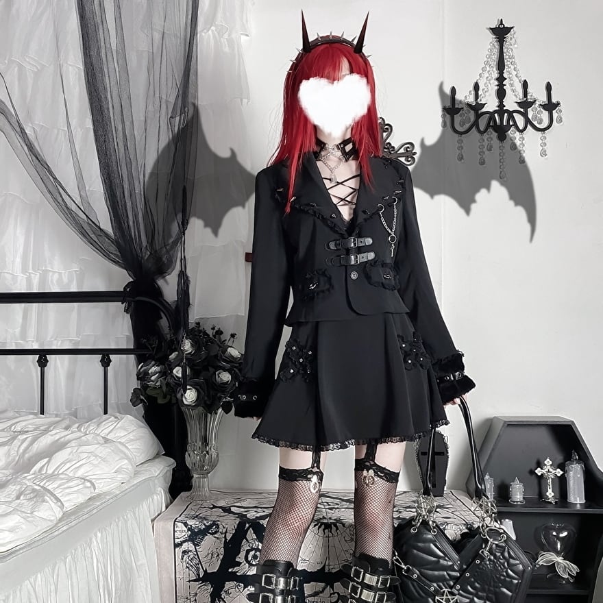 y2k grunge 平成　ゴスロリ　セットアップ　ストライプ 星空を駆け抜ける小悪魔のY2Kセットアップ – 個性的なファッション通販