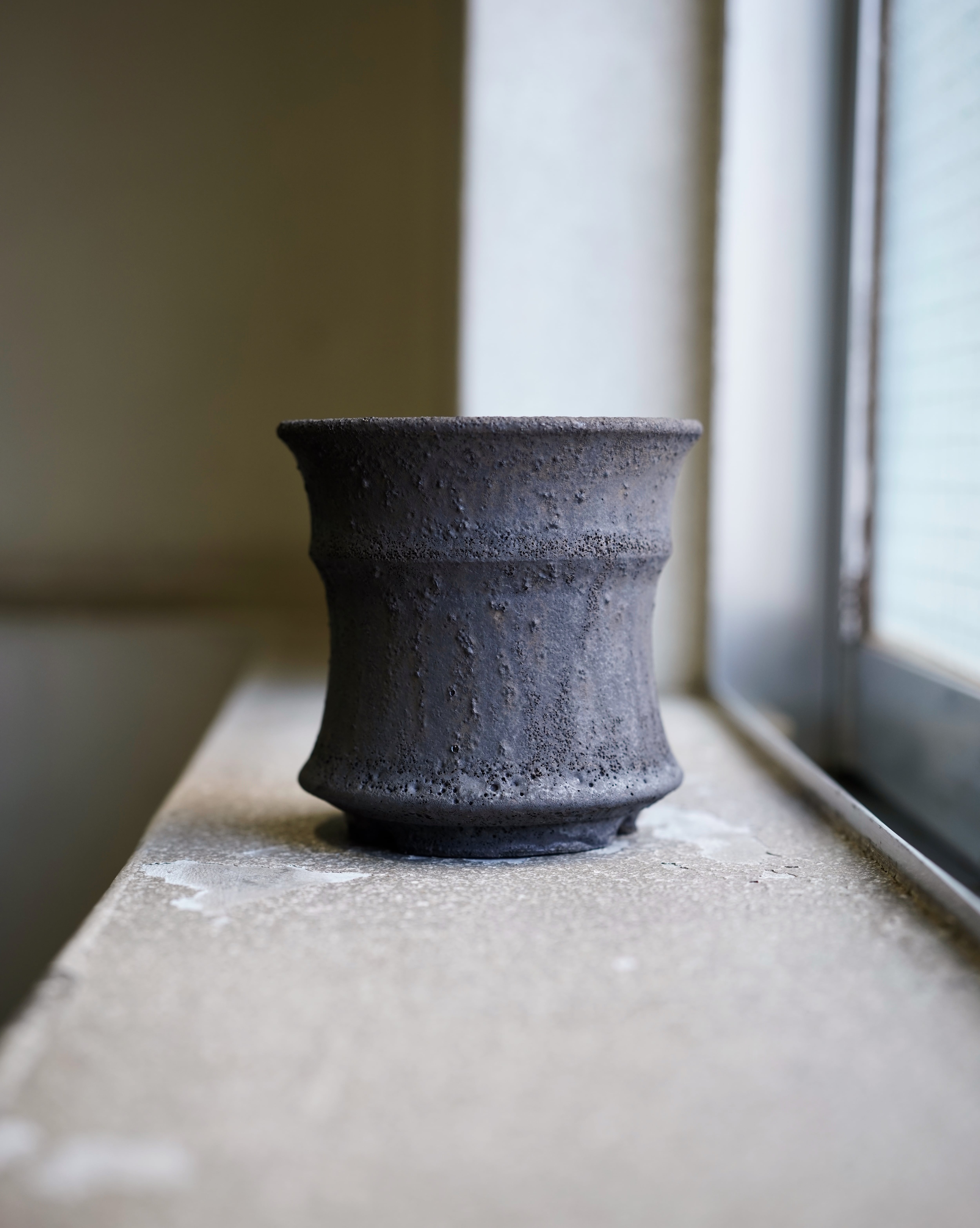 dairoku pot 炭化岩鉢 dairoku | hitsujitoyagi