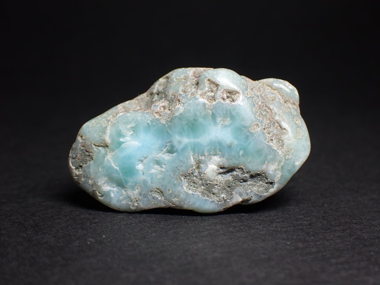 ドミニカ共和国産 ラリマー/Larimar 原石 C-LAR005 | 鉱物・天然石のお