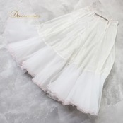 社交ダンス 衣装 スタンダード スカート パニエ ペチコート レッスンウェア レディース ホワイト系 ピンク系 無地 白 シンプル ボリューム ダンス用品 ペチスカート ボリュームスカート 2色 ふんわり フレア 裾フリル チュール風 透け感 重ね着 下地 透け防止 ウエストゴム ストレッチ 伸びる 練習用 レッスン用 きれいめ 無地シンプル 春夏 ホワイトピンク ピンク 淡色 ガーリー コーデ 取り外しなし フリルスカート