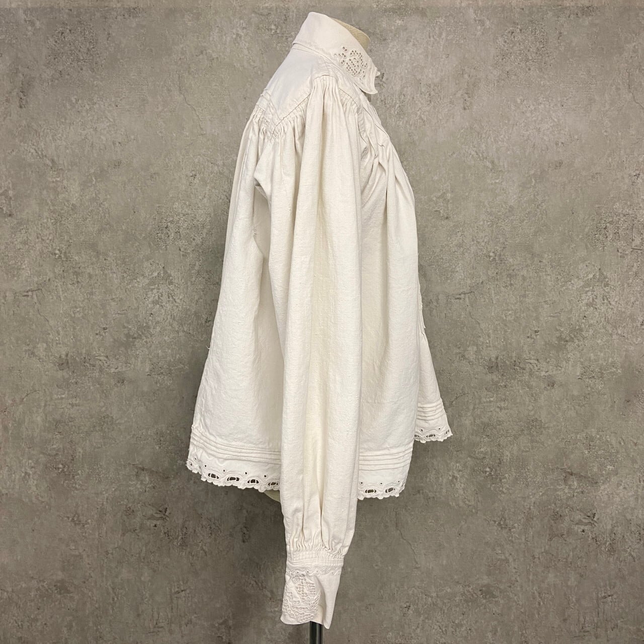 1900年代初頭 希少 ルーマニア刺繍×西欧仕立て アンティーク ブラウス