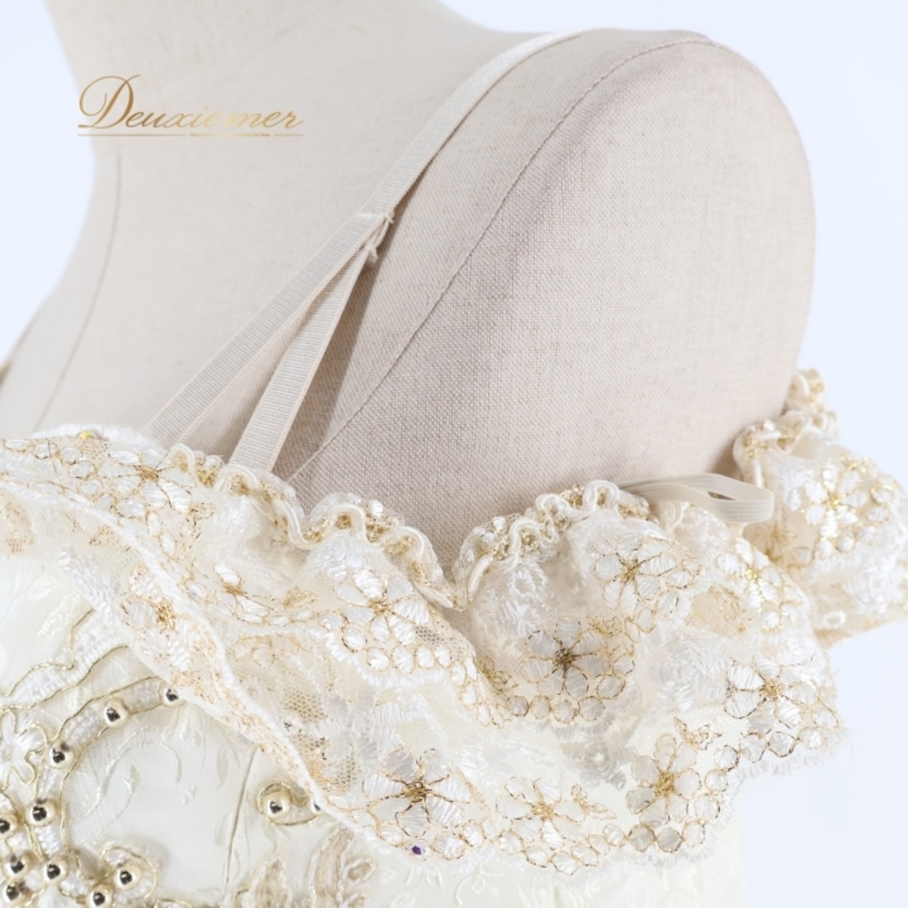 バレエ 衣装 チュチュ エトワール ドンキ 花嫁 白 金 コンクール 発表会 舞台 ダンス 踊り ホワイト系 ゴールド系 エトワール ダンス衣装 バレエチュチュ 発表会用コスチューム ステージ衣装 コンクール衣装 レオタード バレエダンサー 華やかレエ発表会