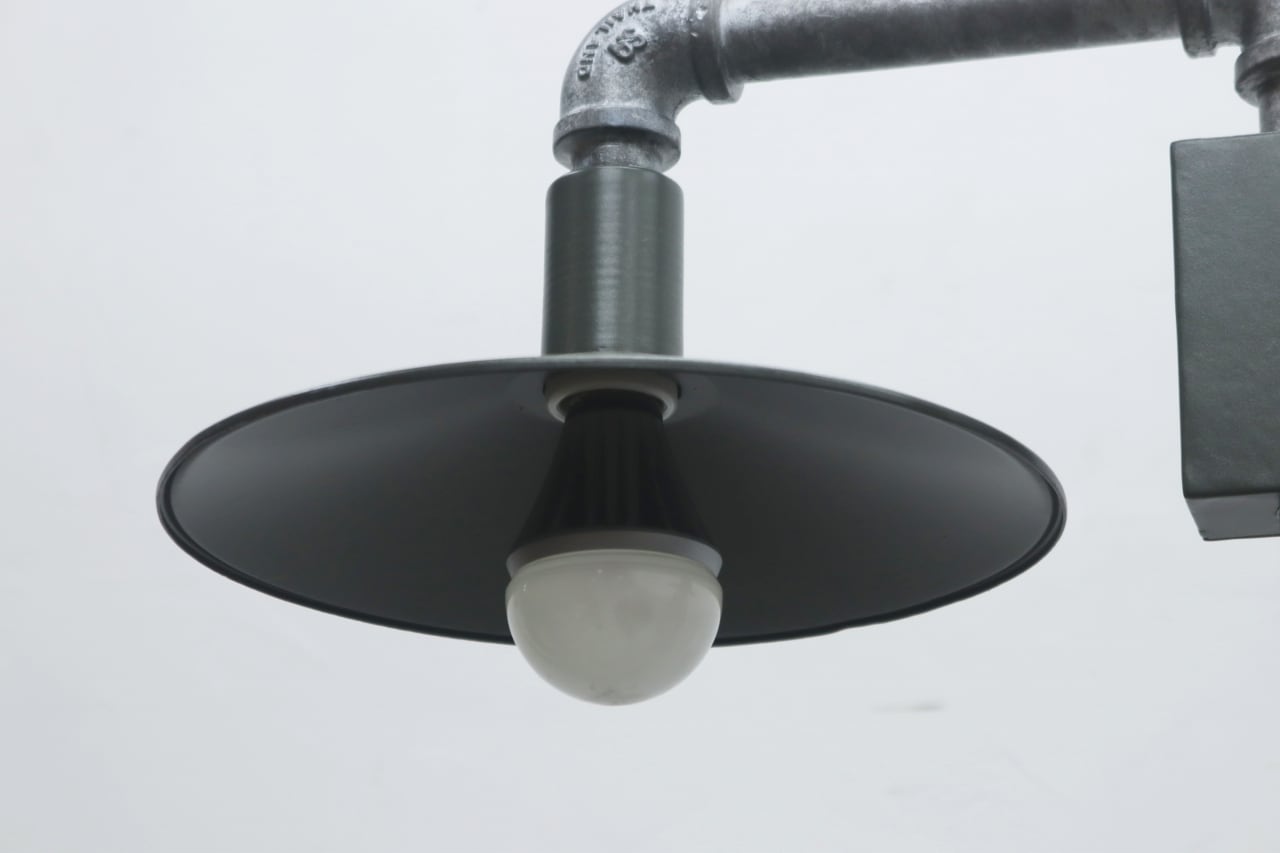 インダストリアル 2灯 フロアライト ランプ 照明 ヴィンテージ 店舗什器 インダストリアル 2灯 フロアライト ランプ 照明 ヴィンテージ