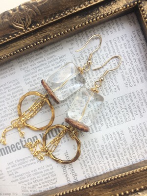 clear glas vintage earring（pierce）