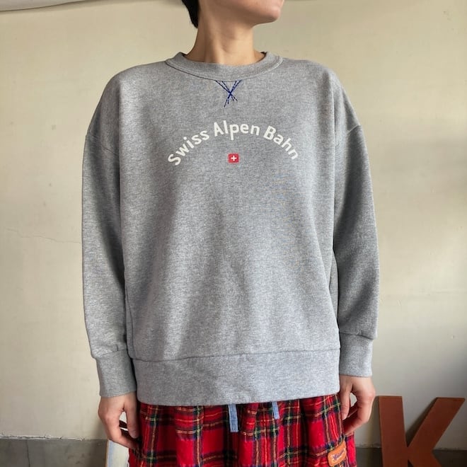 快晴堂　トレーナー　サイズ3➕ 快晴堂 レディース スウェット サイズ3＋ 裏起毛 ロゴGirl's