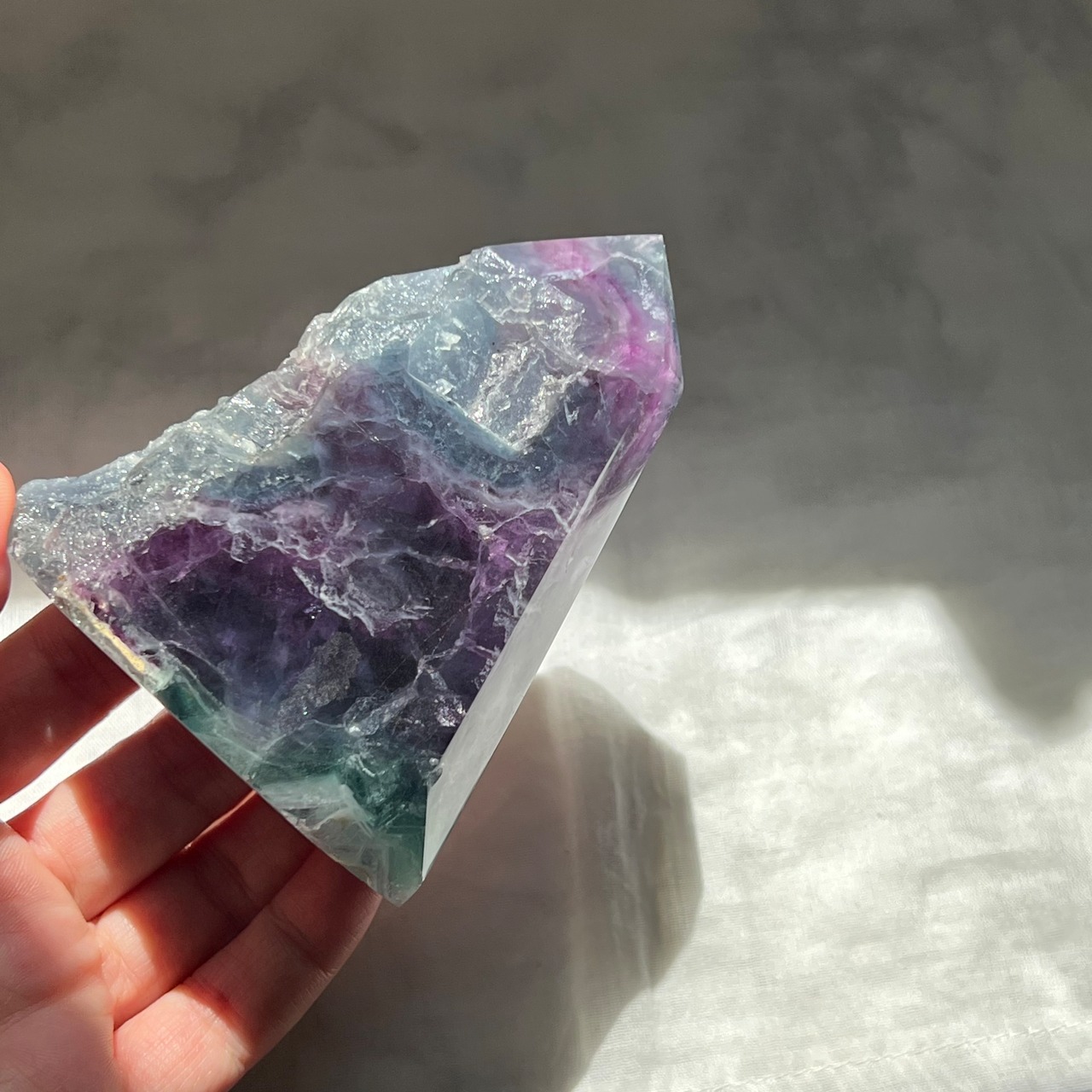 人気のブルーフローライト2＊フリーフォーム＊ちょっと変わったタワー＊天然石インテリア＊パワーストーン＊置き物