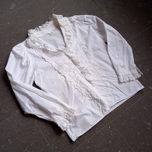 オーストリア製 フリルブラウス used [108056]