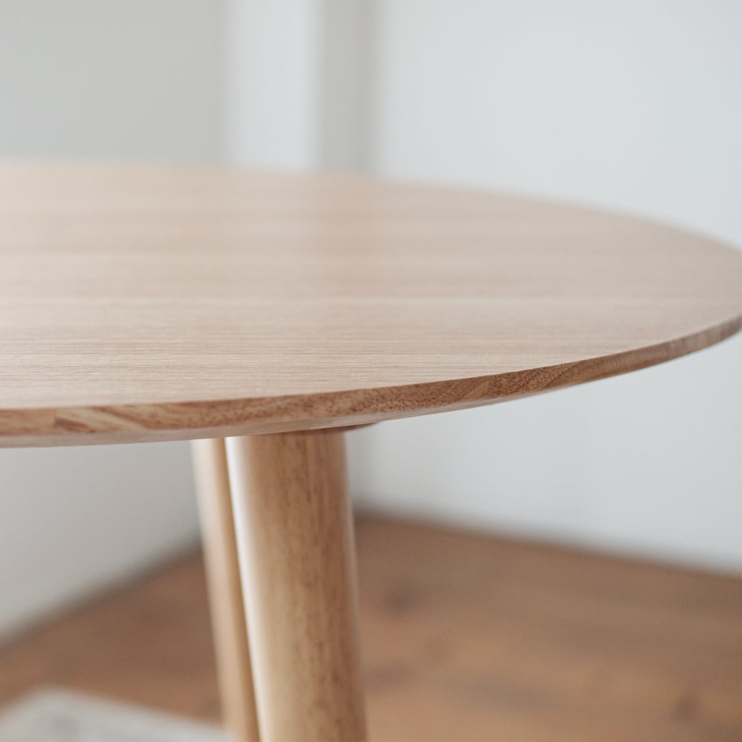 オーク材の3本足ラウンドダイニング［3サイズ 70cm 80cm 90cm] セミ