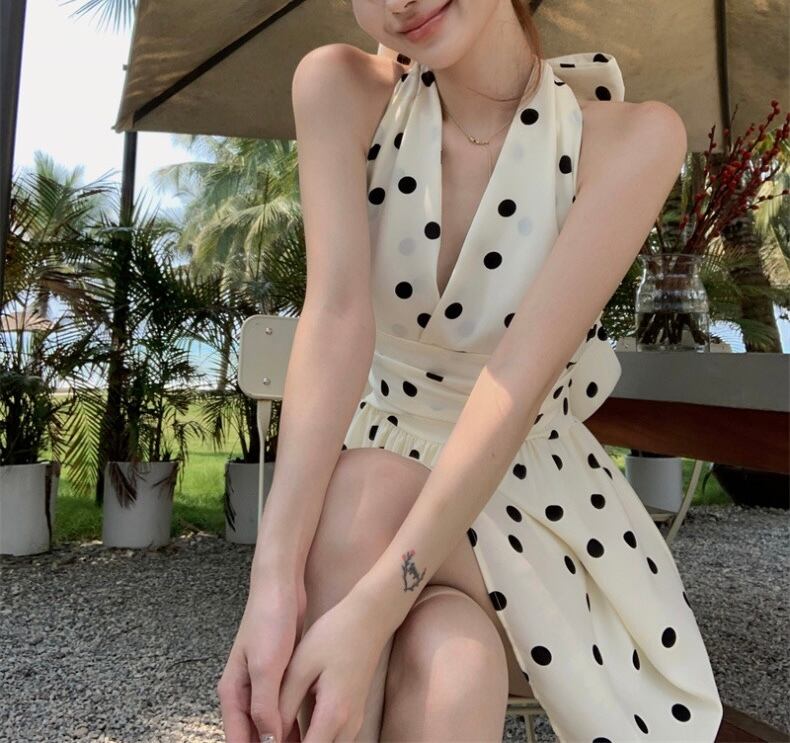 【匿名配送】MA＊RS リボン柄 ホルターネック ワンピース MA*RS マーズ ジェリー柄ホルターネック ワンピース - メルカリ