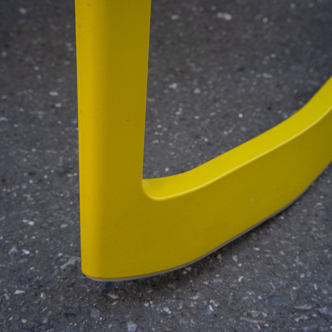 Vitra Tip Ton Yellow | トリノス-torinoth- | 新宿区神楽坂の