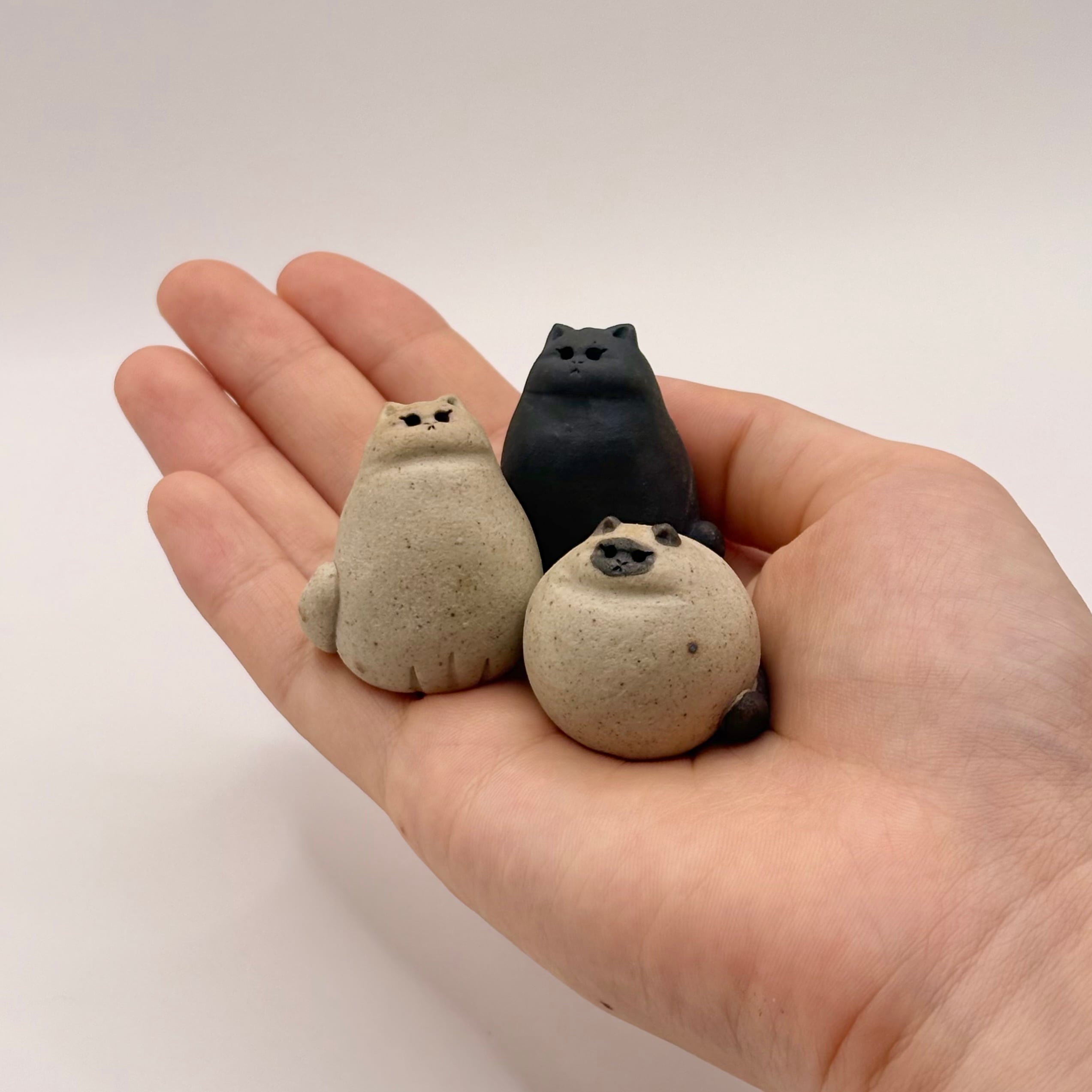 らふねこ 手作り陶器のちいさなねこ | やきもの みちかけ . 三池焼
