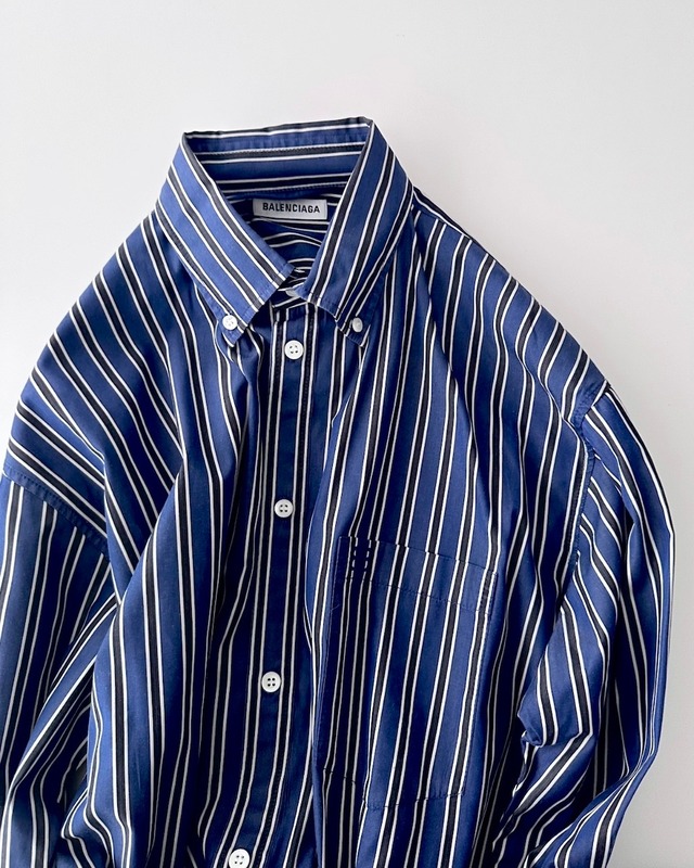 BALENCIAGA by  Demna Gvasalia　STRIPE BUTTON DOWN SHIRT
