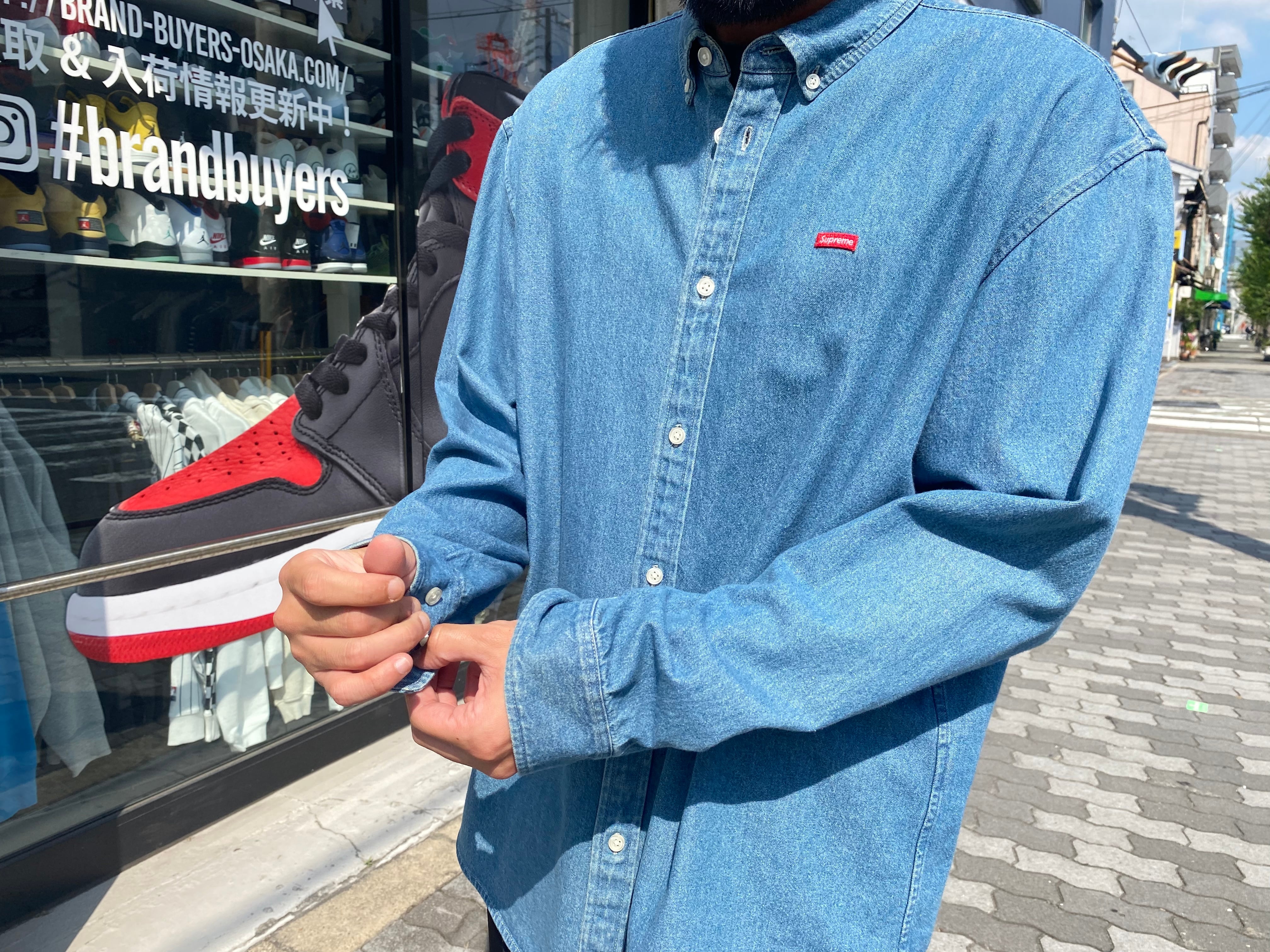 送料無料（沖縄は1000円) シュプリーム Small Box Shirt デニムS
