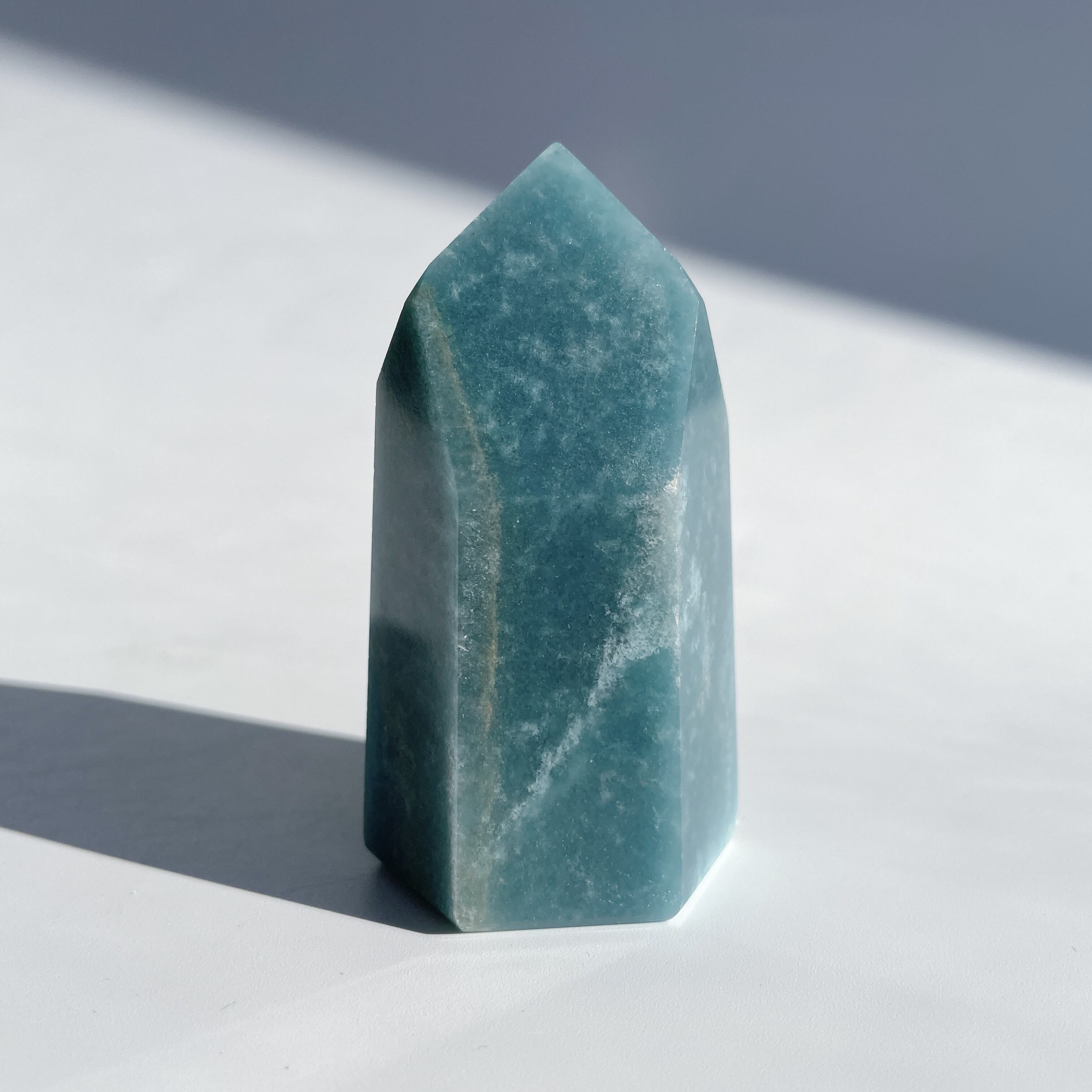 トロレアイトインクォーツ(トロール石)タワー型22◇Trolleite◇天然石・パワーストーン・鉱石