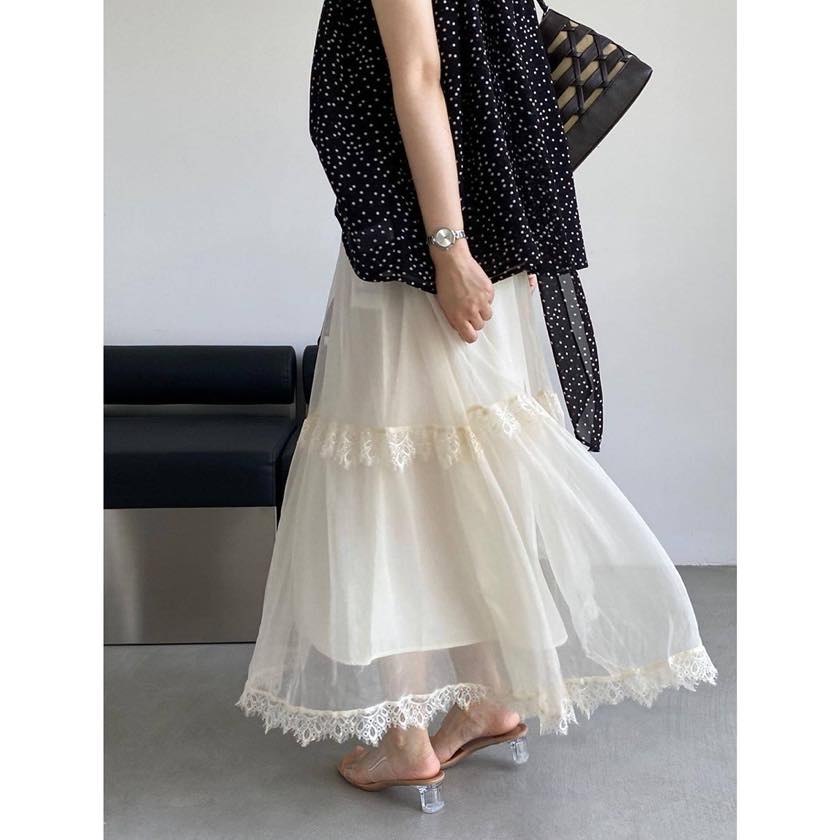 lace-trimmed tiered tulle skirt | colorer